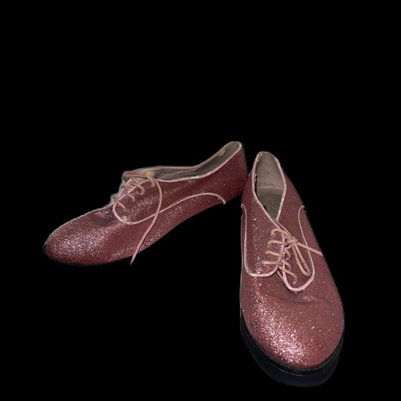 💓🌸✨Sparkly size 10 magic steppers! - Picture 2 of 3